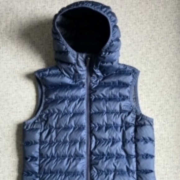 Lole Navy Down Vest with Hood, XS - Picture 1 of 8